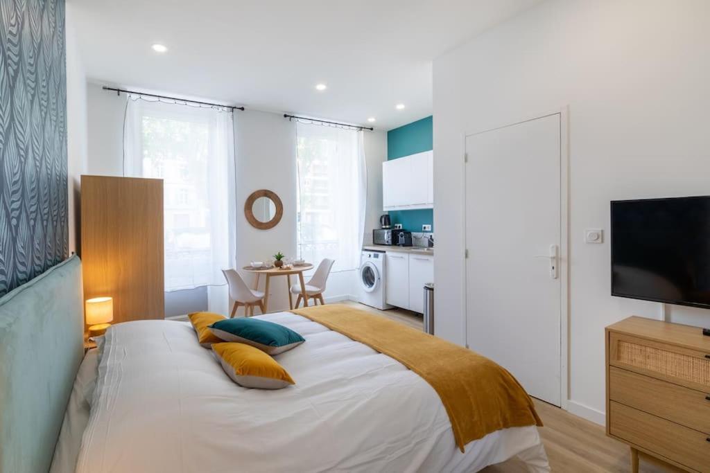 Apartment Le Yellow Neuf Lumineux Hyper Centre Gare 800m